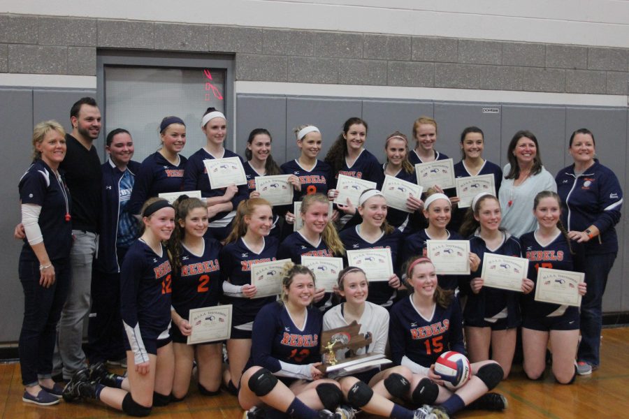 Gallery%3A+Walpole+Girls+Volleyball+Competes+for+South+Sectional+Championship