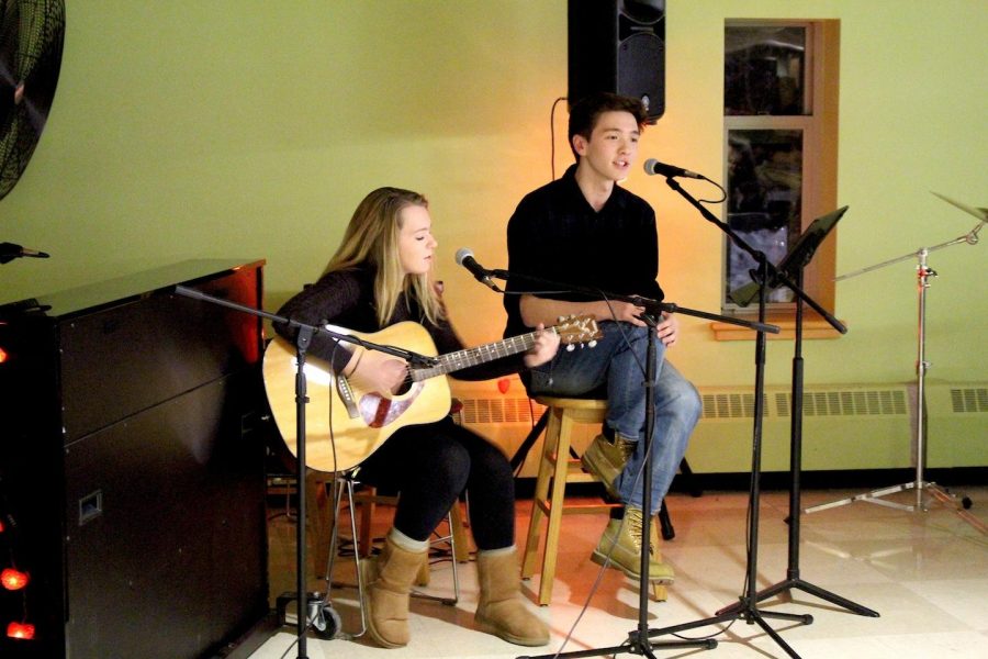 Walpole High School Students Perform at Coffee House