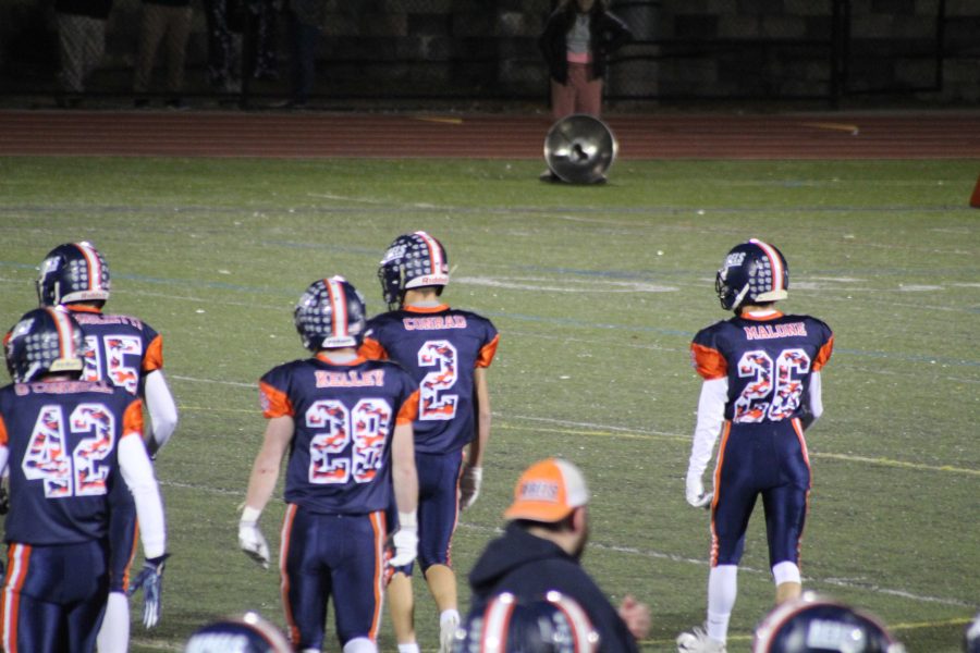 Walpole Football Defeats Plymouth-North in First Round