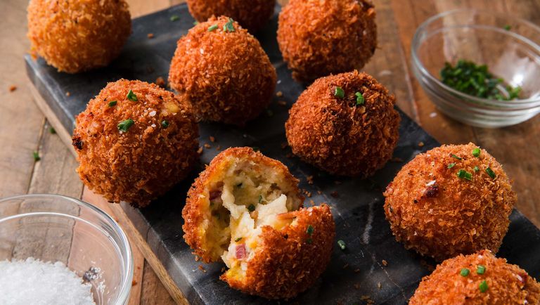 fried-mashed-potato-balls-horizontal-1533320721