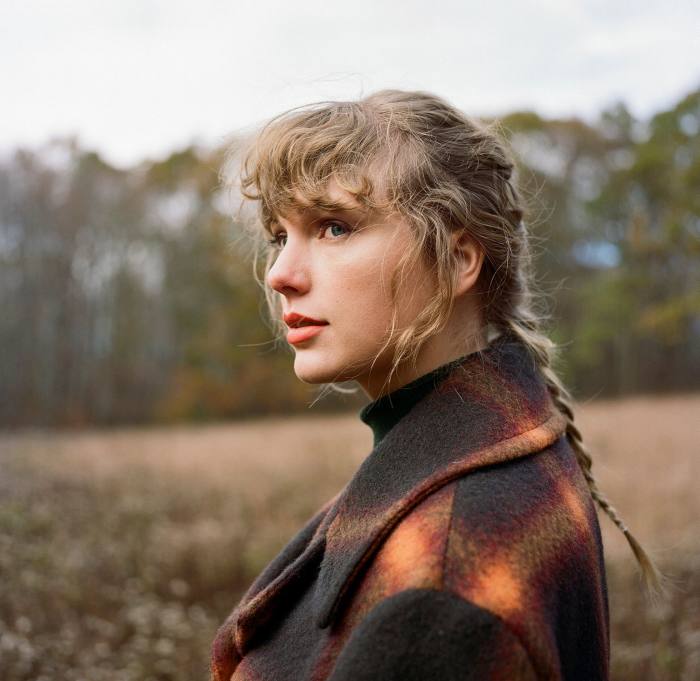 Taylor Swift Surprises Fans With Evermore, Her Second Album of 2020