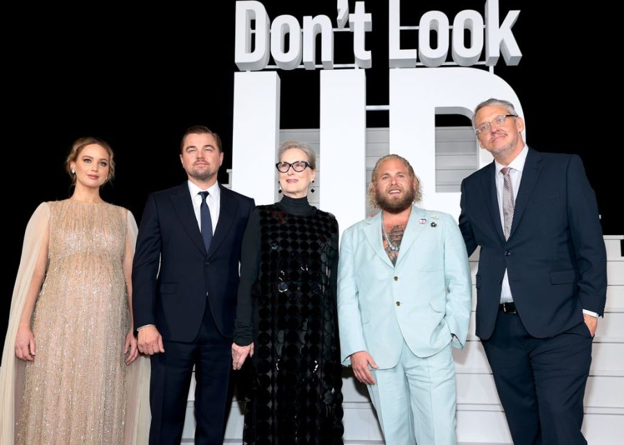 Dont+Look+Up+cast+at+the+films+premier.